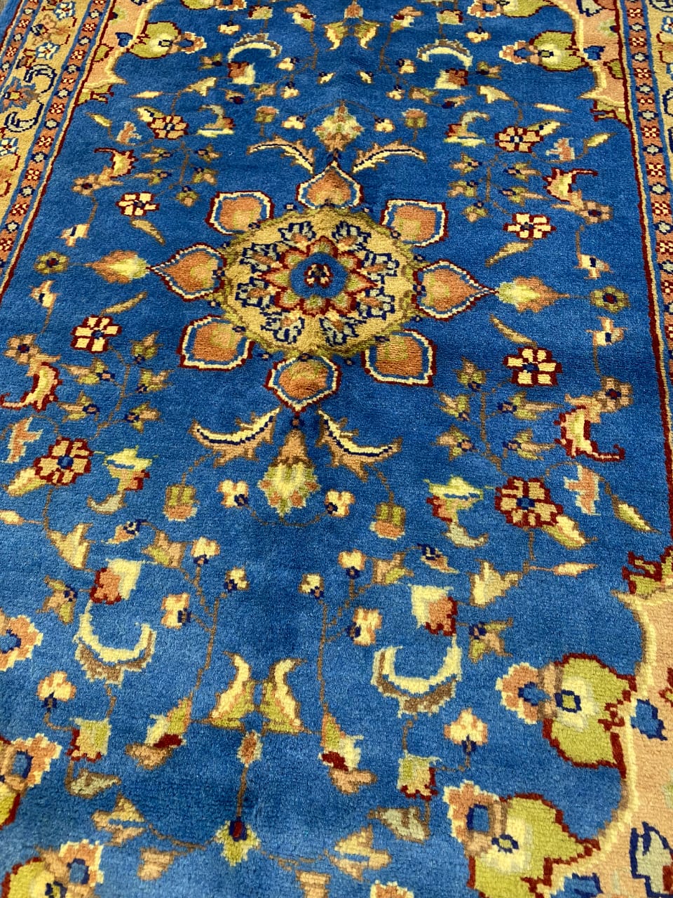 Pakistani Hand Knotted; Persian Carpet 3x5ft