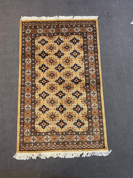Pakistani Hand Knotted; Bokara Carpet 3x5ft.